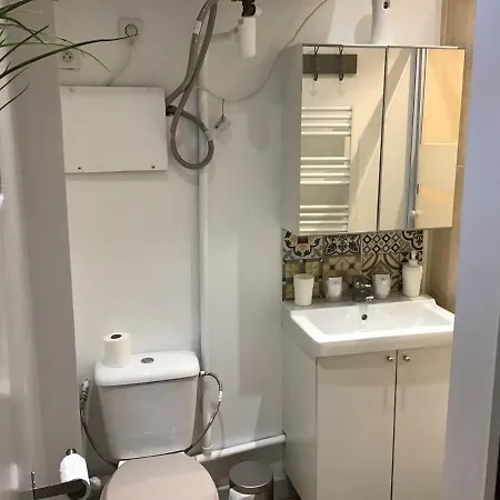 Cinema Video-projecteur Et Garage 翁弗勒尔